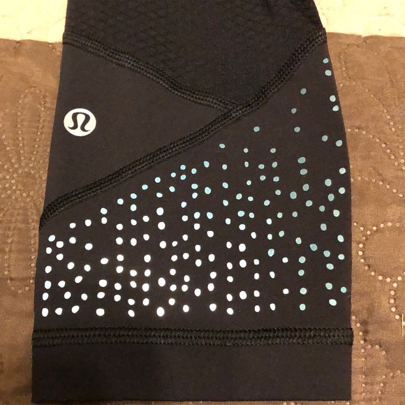 Lululemon Legging - Picture 2 of 8